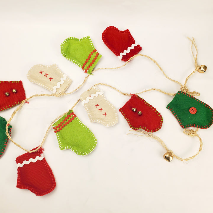 Christmas Mittens Garland