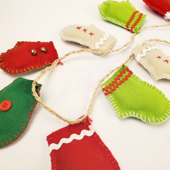 Christmas Mittens Garland - Rustic Twine